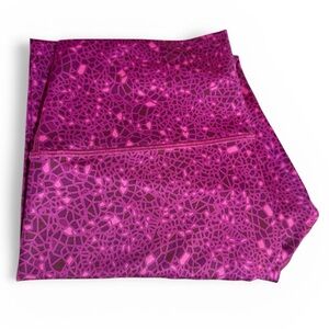 Lululemon High Times Workout Leggings in "Paradise Geo Regal Plum Multi, size 10